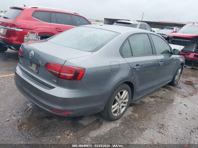 3VW2B7AJ6JM258635 Volkswagen Jetta 1.4t S