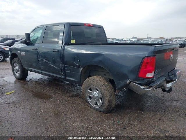 3C6UR5CJXJG313506 RAM 2500 Tradesman  4x4 6'4 Box