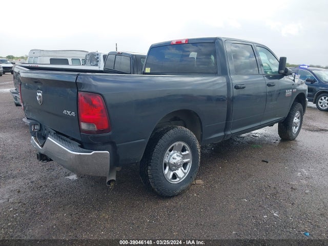3C6UR5CJXJG313506 RAM 2500 Tradesman  4x4 6'4 Box