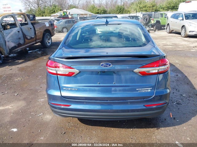 Ford Fusion Hybrid Titanium 2019 3FA6P0RU7KR169386 Image 16
