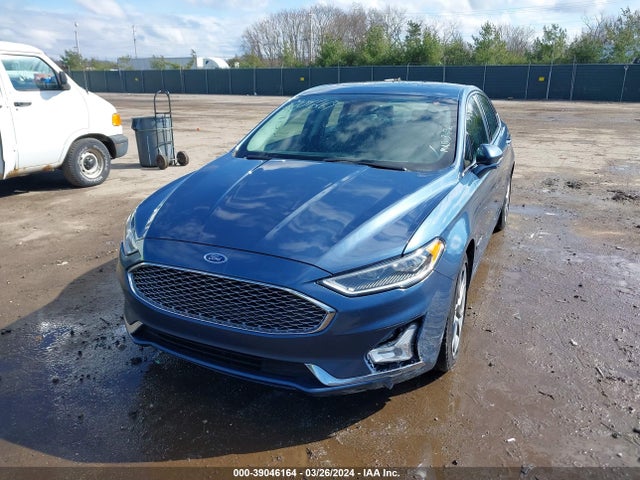 Ford Fusion Hybrid Titanium 2019 3FA6P0RU7KR169386 Image 2