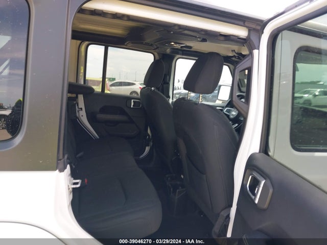 1C4HJXEG4KW514836 Jeep Wrangler Unlimited Sahara 4x4