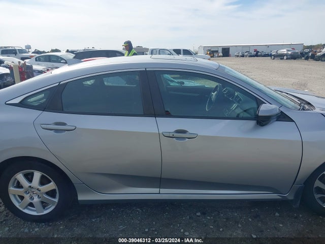 Honda CIVIC EX 2017 2HGFC2F71HH572379 Image 13