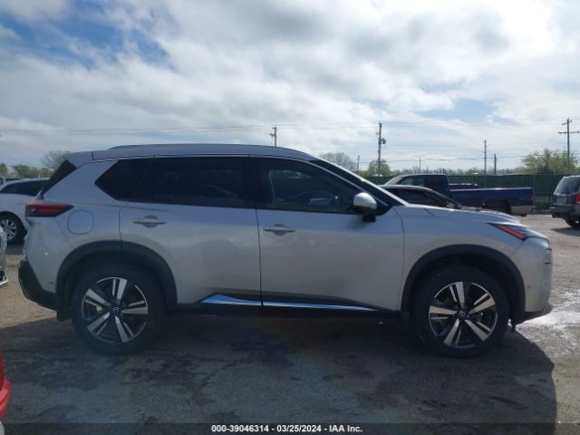 JN8AT3DC8MW101117 Nissan Rogue Platinum Fwd