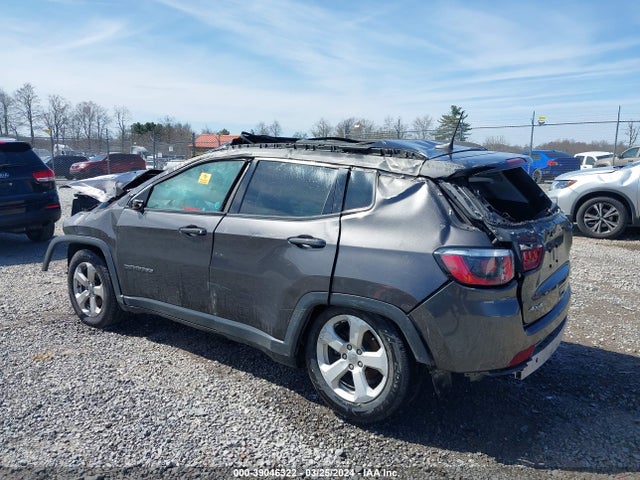 Jeep Compass Latitude 4x4 2018 3C4NJDBB6JT354828 Image 3