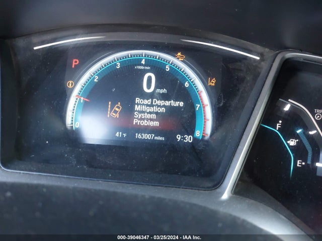 Honda Civic Touring 2016 19XFC1F92GE204457 Image 15