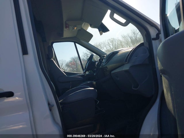 Ford Transit-150 2016 1FTYE2CM3GKA08851 Image 5
