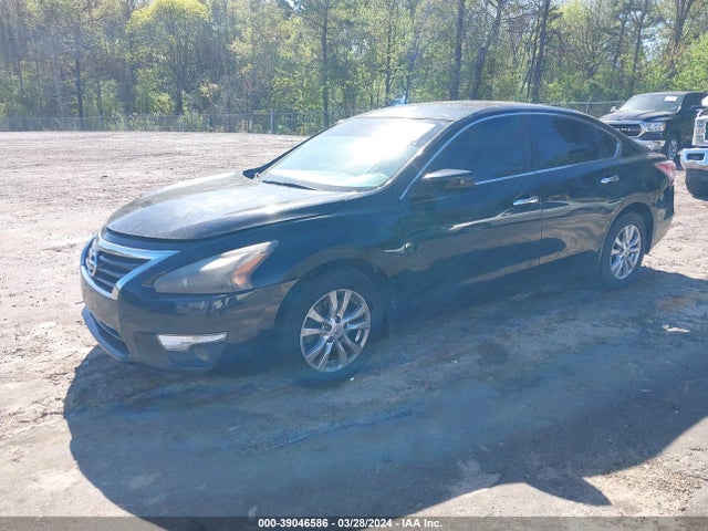 Nissan Altima 2.5 S 2015 1N4AL3AP0FC162426 Image 2