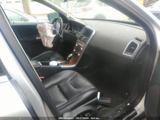 YV440MDK6F2668867 Volvo Xc60 T5 Premier