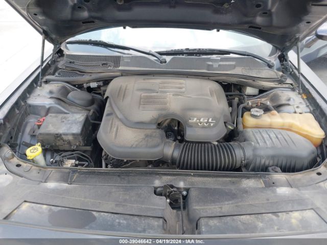 2C3CDZAG7JH183688 Dodge Challenger Sxt
