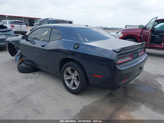 2C3CDZAG7JH183688 Dodge Challenger Sxt