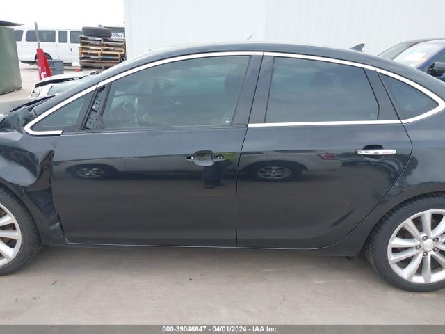1G4PS5SK6E4154289 Buick Verano Leather Group