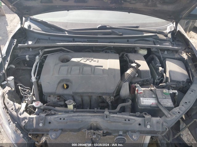 Toyota COROLLA LE 2018 5YFBURHE2JP755739 Image 10