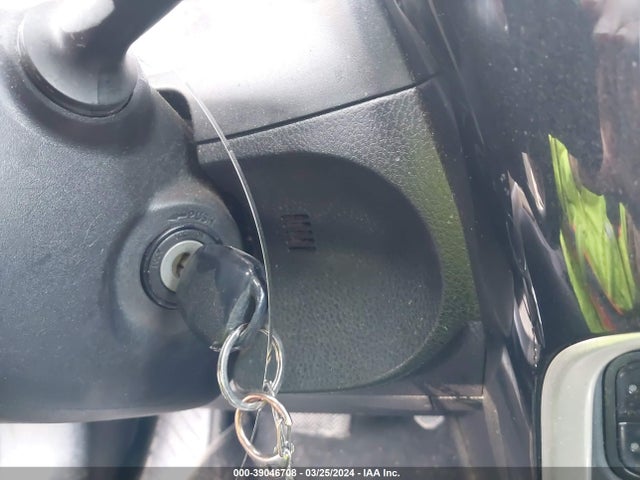 Toyota COROLLA LE 2018 5YFBURHE2JP755739 Image 11