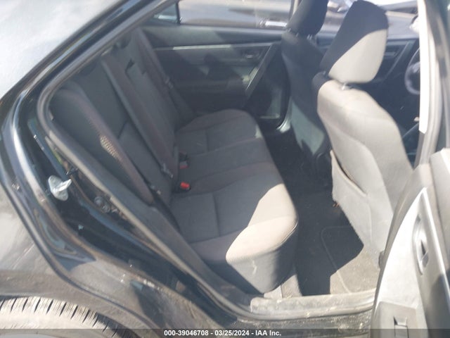 Toyota COROLLA LE 2018 5YFBURHE2JP755739 Image 8