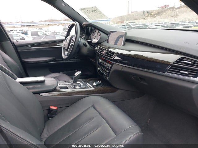 BMW X5 Xdrive35i 2018 5UXKR0C58J0Y00406 Image 5