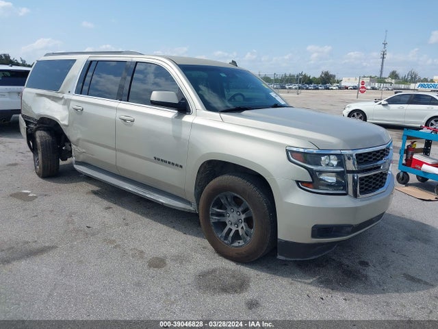 Chevrolet Suburban 1500 Lt 2015 1GNSCJKC2FR168182 zdjęcie główne