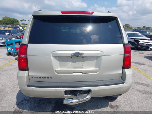 Chevrolet Suburban 1500 Lt 2015 1GNSCJKC2FR168182 Image 16
