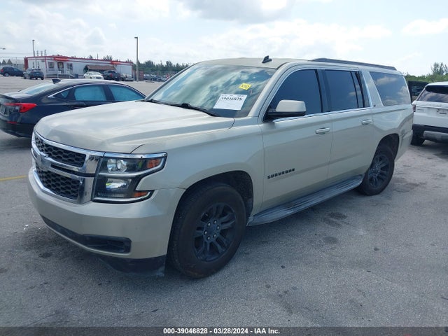 Chevrolet Suburban 1500 Lt 2015 1GNSCJKC2FR168182 Image 2