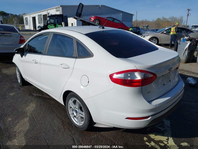 Ford FIESTA SE 2019 3FADP4BJ6KM159606 Image 3