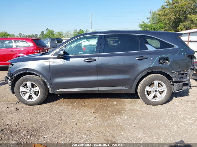 KIA SORENTO LX 2022 5XYRG4LC5NG079005 Image 15