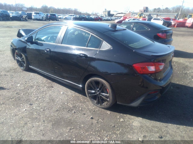 Chevrolet Cruze Lt Auto 2018 1G1BE5SM9J7144039 Image 3