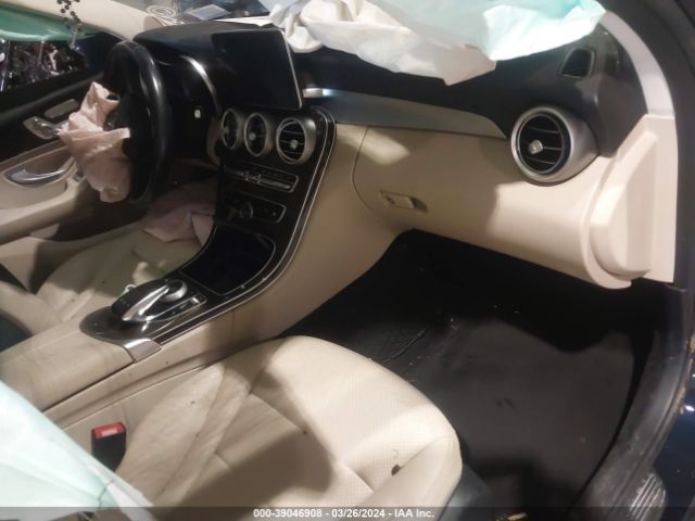 55SWF4KB3FU094026 Mercedes-Benz C 300 4matic/luxury 4matic/sport 4matic