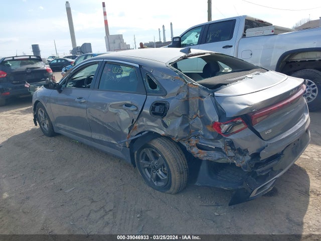 KIA K5 LXS 2023 5XXG14J28PG205027 Image 3