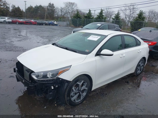 KIA Forte Lxs 2019 3KPF24AD2KE082868 Image 2