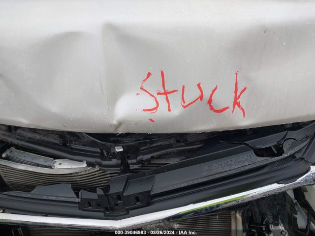 Chevrolet EQUINOX LT 2018 2GNAXSEV0J6277344 Image 10