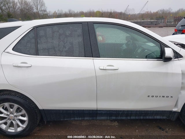 Chevrolet EQUINOX LT 2018 2GNAXSEV0J6277344 Image 14