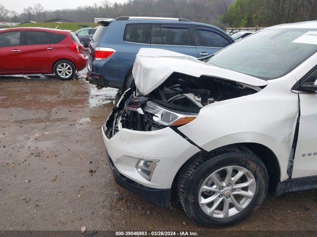 Chevrolet EQUINOX LT 2018 2GNAXSEV0J6277344 Image 12