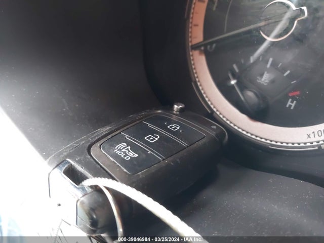 Hyundai Venue Sel 2022 KMHRC8A38NU207365 Image 11
