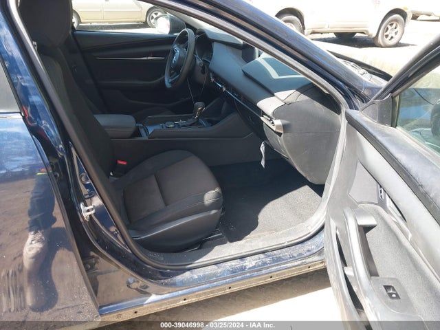 Mazda 3 2019 3MZBPABL1KM113745 Image 5