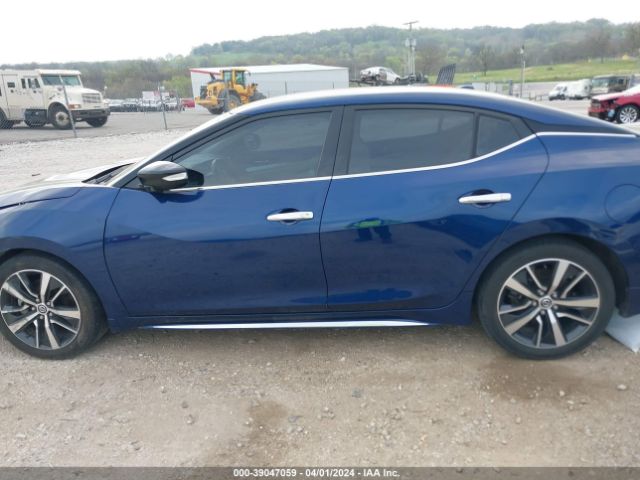 1N4AA6AV5KC366610 Nissan Maxima 3.5 Sv