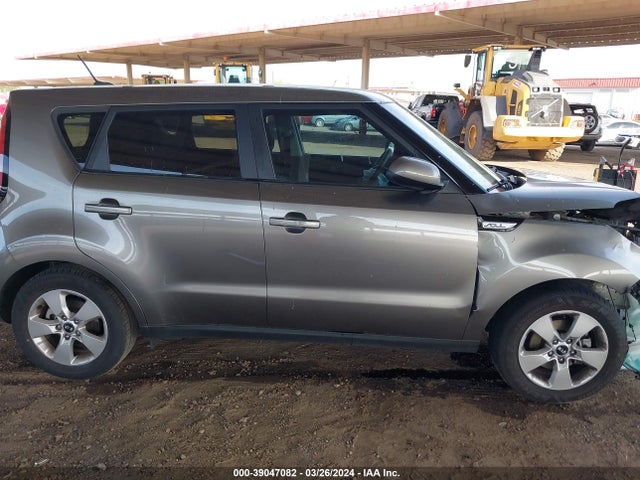 KIA Soul 2019 KNDJN2A21K7022049 Image 13