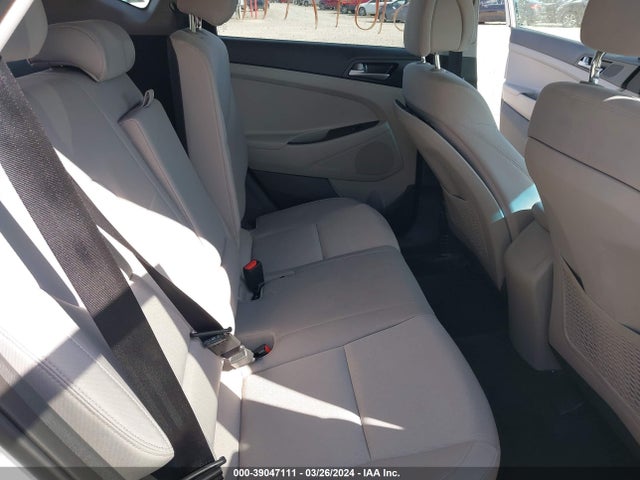 Hyundai TUCSON SE 2018 KM8J23A42JU727762 Image 8