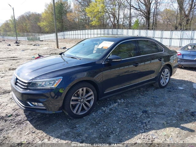1VWGT7A33HC035386 Volkswagen Passat 1.8t Se