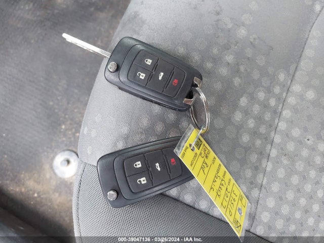 Chevrolet Sonic Ls Auto 2017 1G1JB5SH0H4146894 Image 11