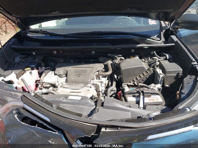 Toyota RAV4 LE 2018 2T3ZFREV5JW480337 Image 10