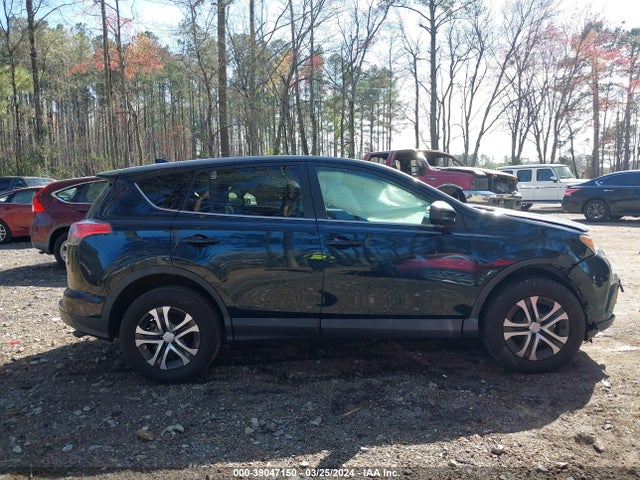 Toyota RAV4 LE 2018 2T3ZFREV5JW480337 Image 13