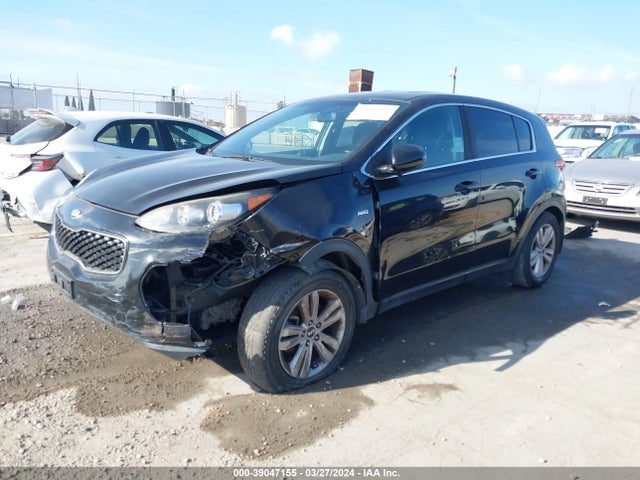 KIA Sportage Lx 2018 KNDPMCAC4J7339088 Image 2