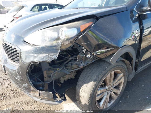 KIA Sportage Lx 2018 KNDPMCAC4J7339088 Image 6