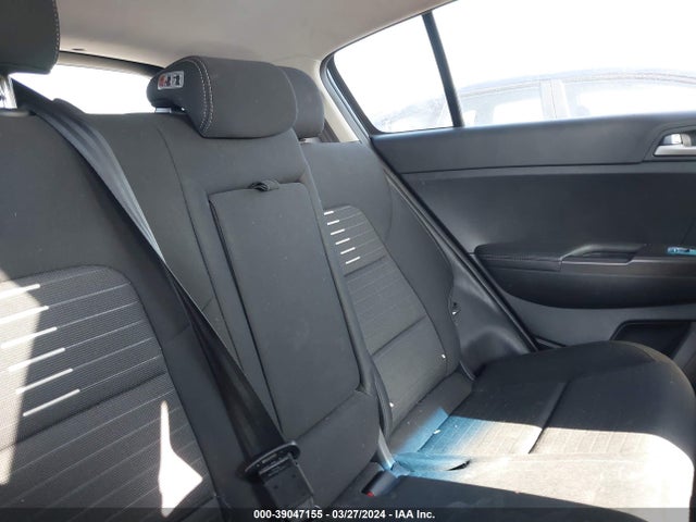 KIA Sportage Lx 2018 KNDPMCAC4J7339088 Image 8