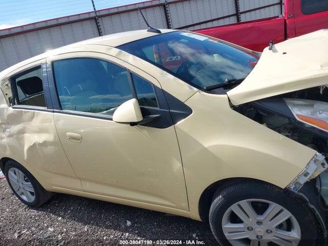Chevrolet Spark 1lt Auto 2014 KL8CD6S96EC477210 Image 14