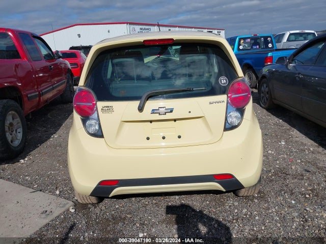 Chevrolet Spark 1lt Auto 2014 KL8CD6S96EC477210 Image 17