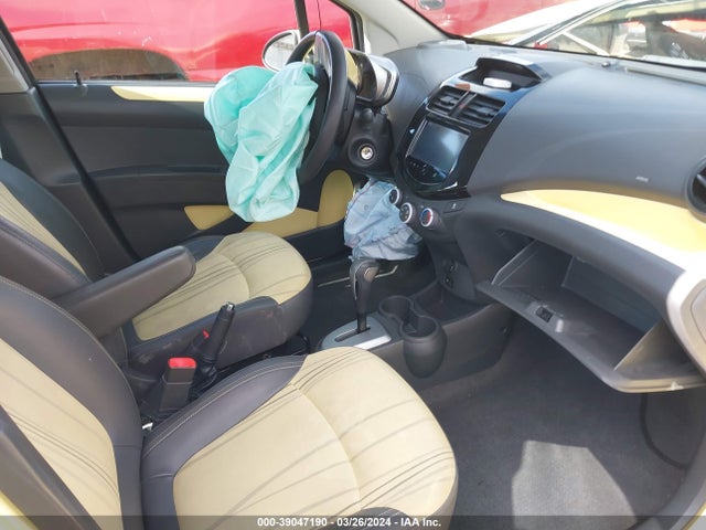 Chevrolet Spark 1lt Auto 2014 KL8CD6S96EC477210 Image 5