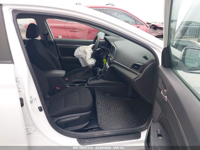 Hyundai ELANTRA SEL 2019 5NPD84LF9KH444940 Image 5