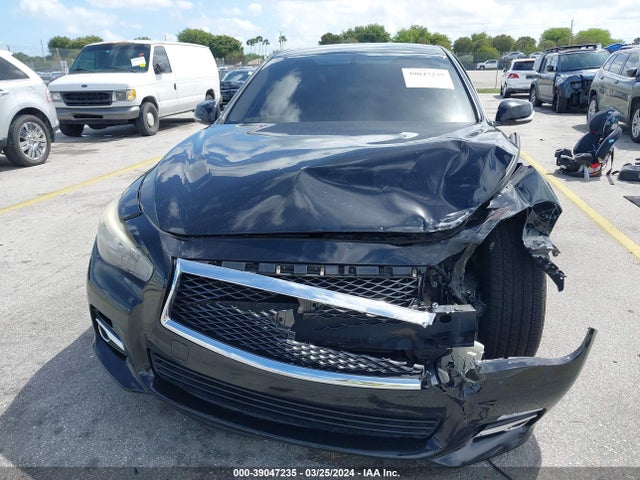 JN1BV7AP6EM681427 Infiniti Q50