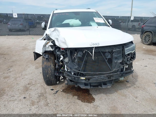 1C4RJEBG0JC197019 Jeep Grand Cherokee Limited 4x2